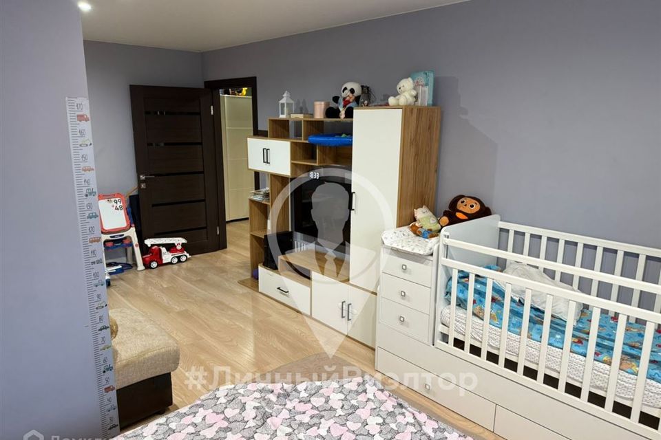 Продаётся 1-комнатная квартира, 52 м²