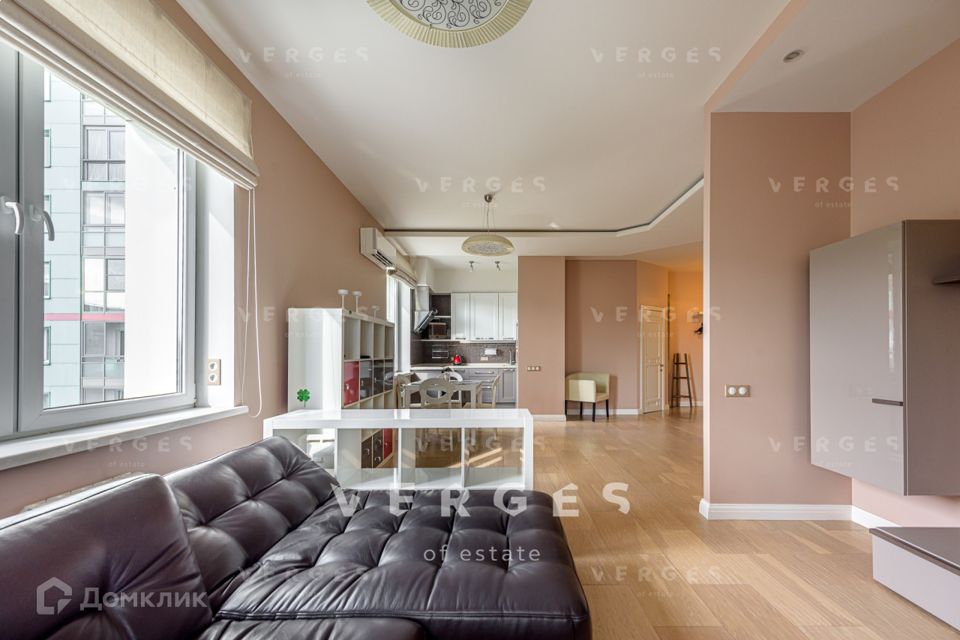 Сдаётся 2-комнатная квартира, 75 м²