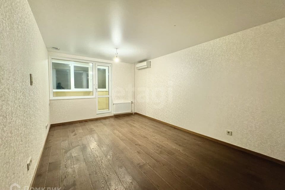 Продаётся 2-комнатная квартира, 56 м²