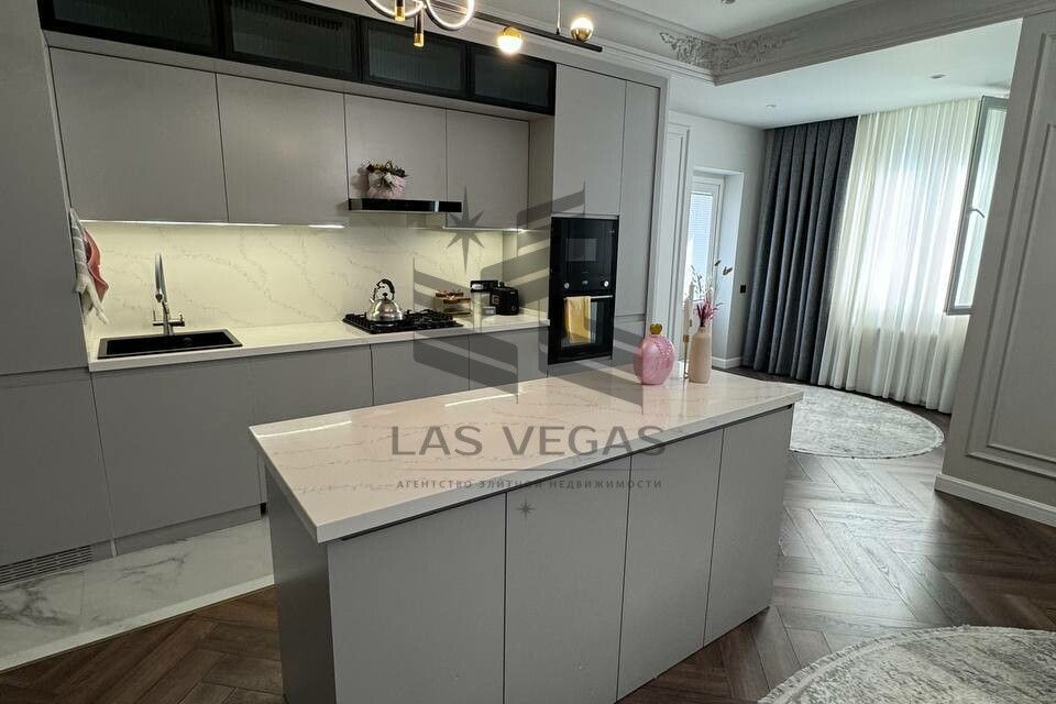 Сдаётся 3-комнатная квартира, 76 м²