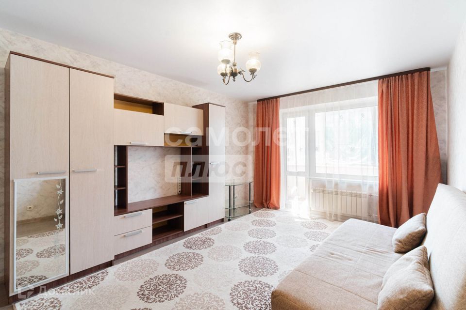 Продаётся 1-комнатная квартира, 37 м²