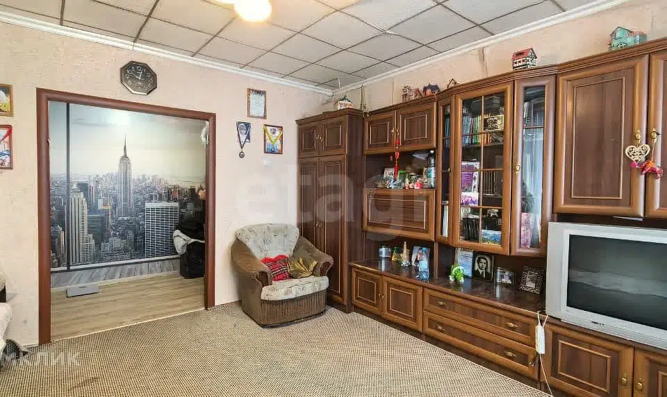 Продаётся 4-комнатная квартира, 81.2 м²