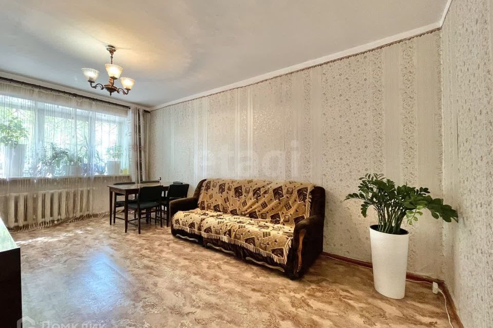 Продаётся 3-комнатная квартира, 61.1 м²