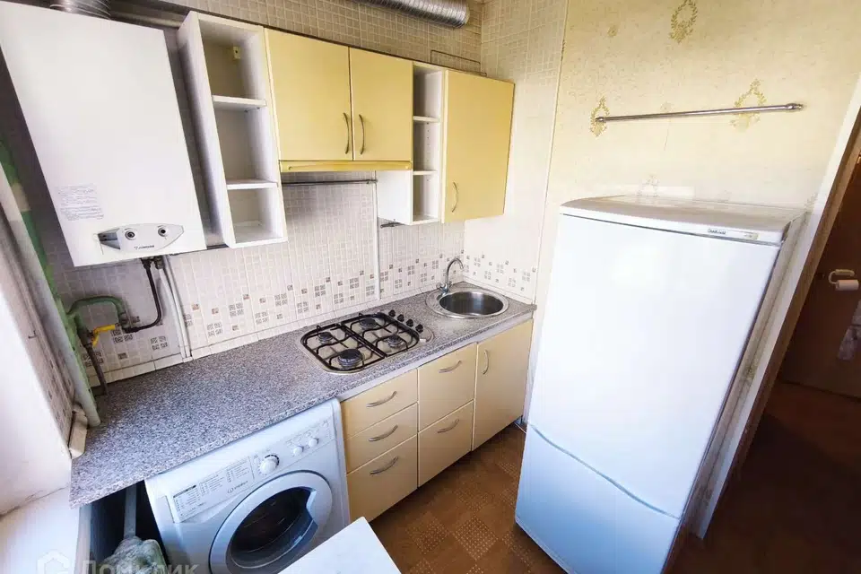 Продаётся 3-комнатная квартира, 58.3 м²