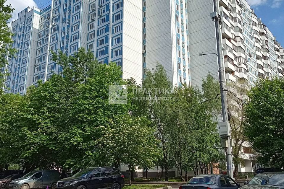 Продаётся 1-комнатная квартира, 38 м²