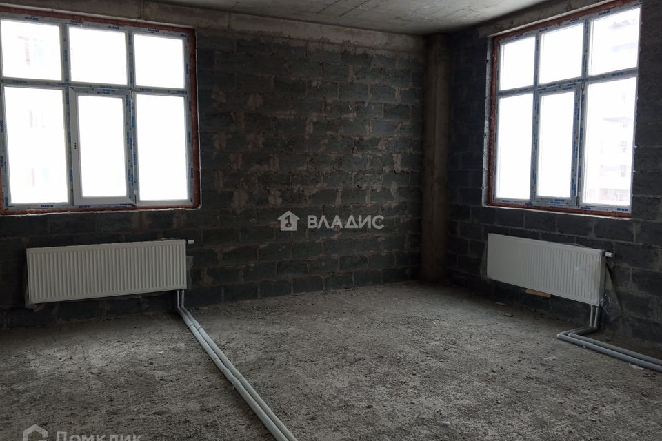 Продаётся 2-комнатная квартира, 67.1 м²
