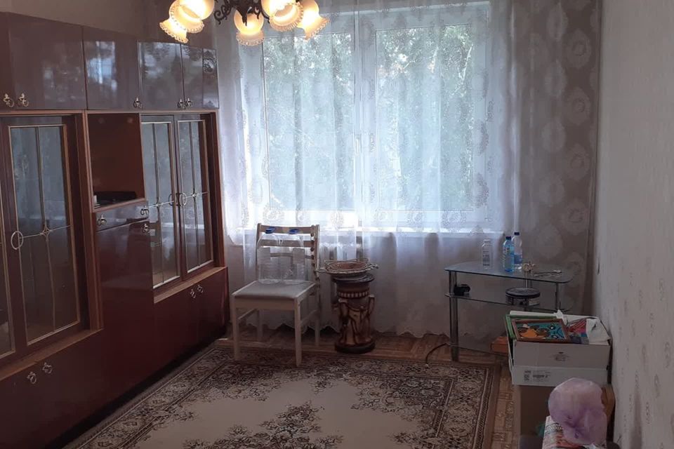 Продаётся 2-комнатная квартира, 42.2 м²