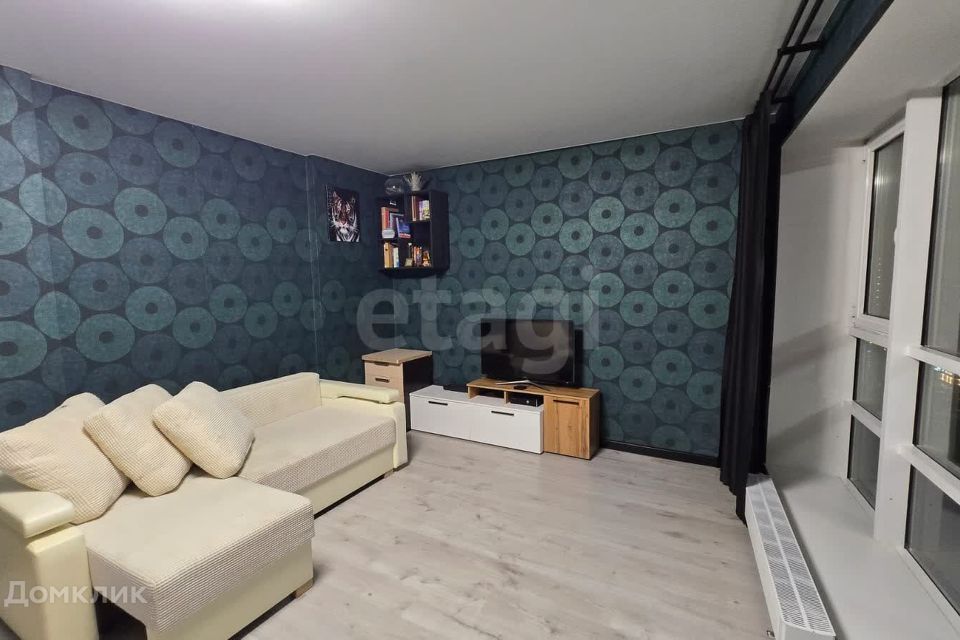 Продаётся 1-комнатная квартира, 41.8 м²