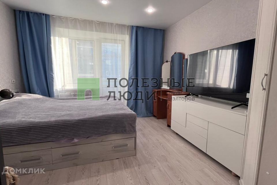 Продаётся 4-комнатная квартира, 78.2 м²