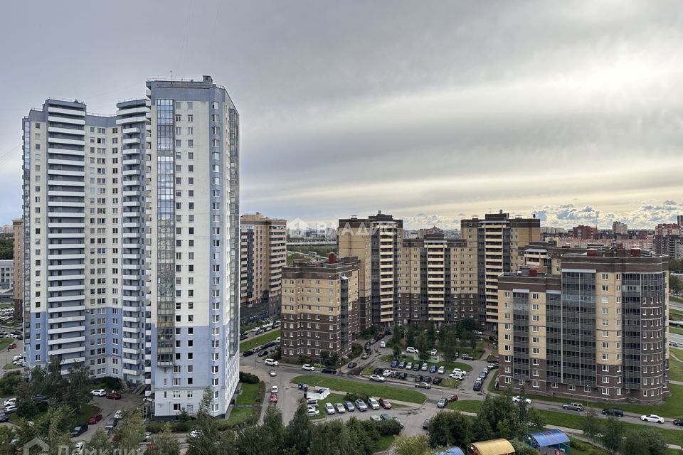 Продаётся 2-комнатная квартира, 60.9 м²