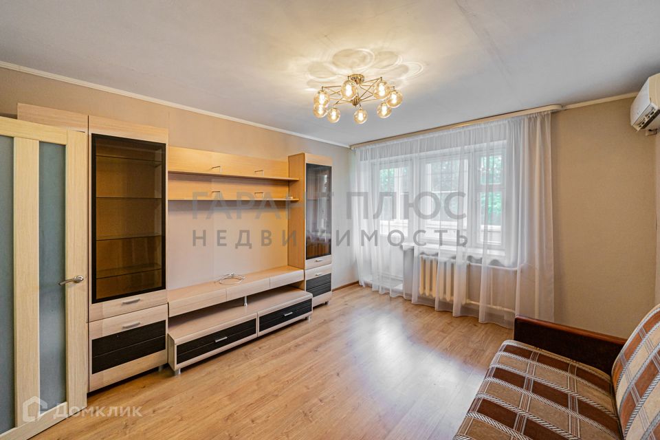 Сдаётся 2-комнатная квартира, 50 м²