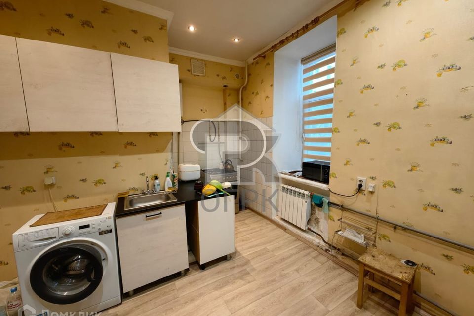 Продаётся комната в 5-комн. квартире, 6.7 м²