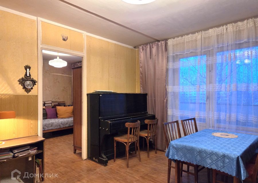 Продаётся 3-комнатная квартира, 53.3 м²