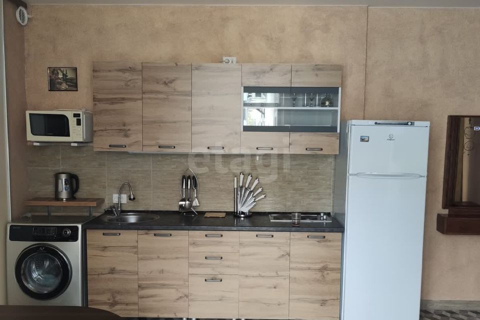 Продаётся 3-комнатная квартира, 58.3 м²