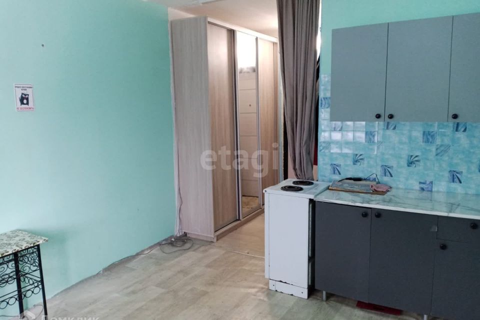 Продаётся 17-комнатная квартира, 17 м²