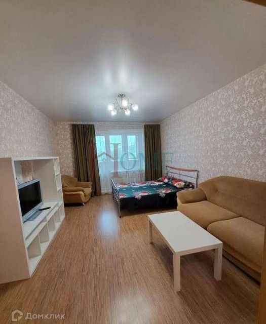 Сдаётся 1-комнатная квартира, 49 м²