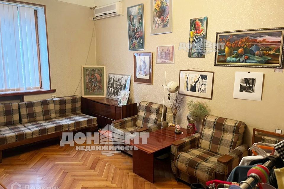Продаётся 2-комнатная квартира, 65 м²