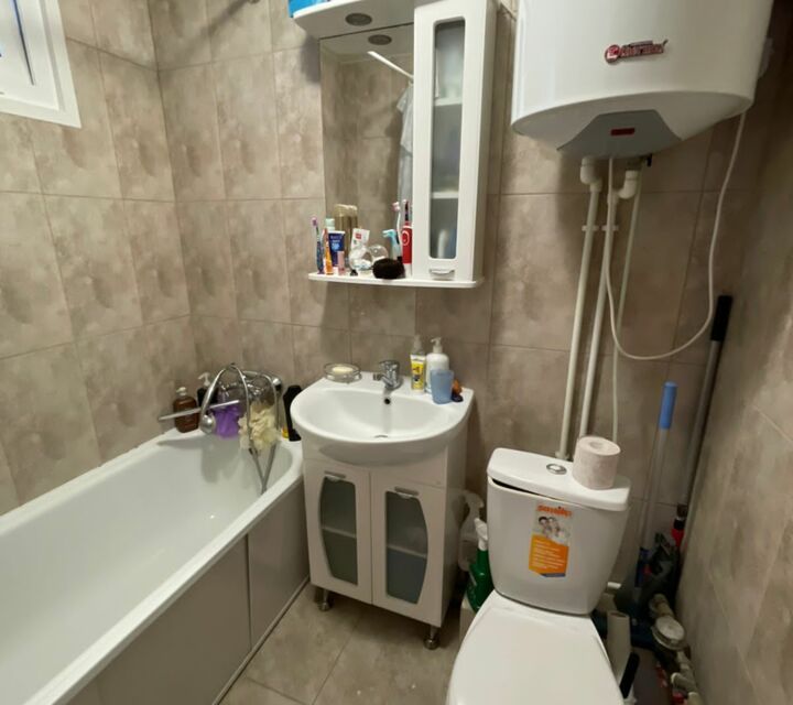 Продаётся 2-комнатная квартира, 43.6 м²
