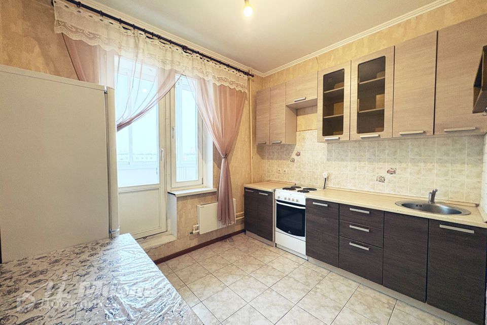 Продаётся 1-комнатная квартира, 38.3 м²