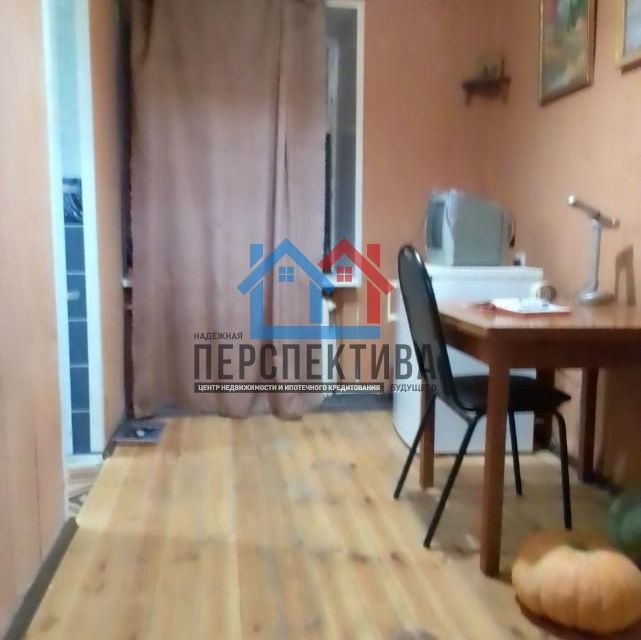 Продаётся 4-комнатная квартира, 57 м²