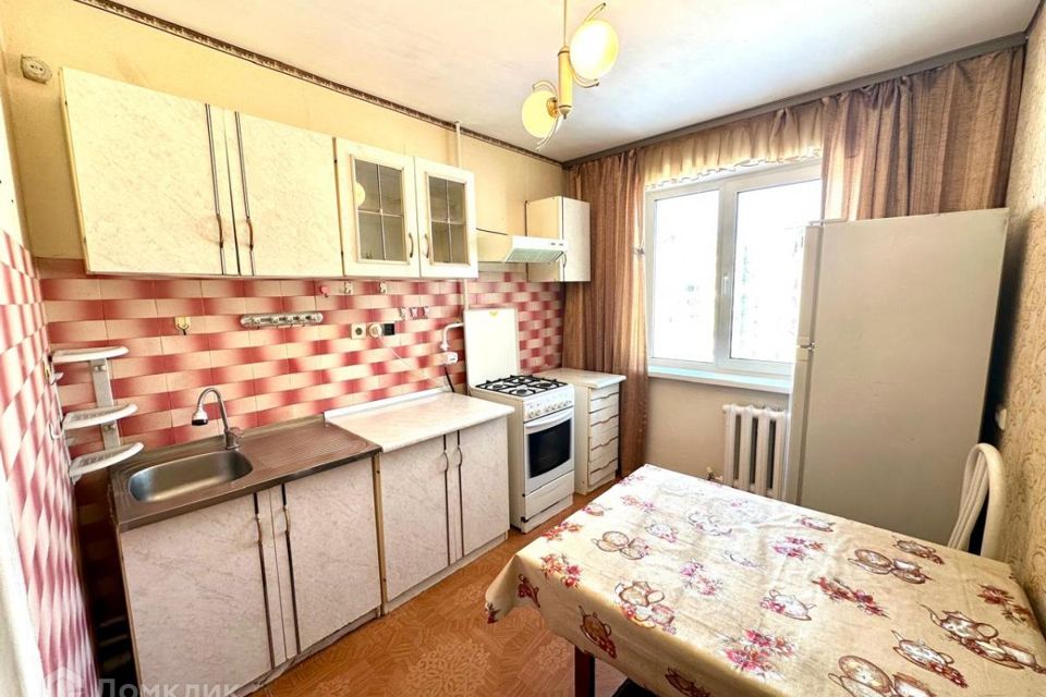 Продаётся 3-комнатная квартира, 65.9 м²