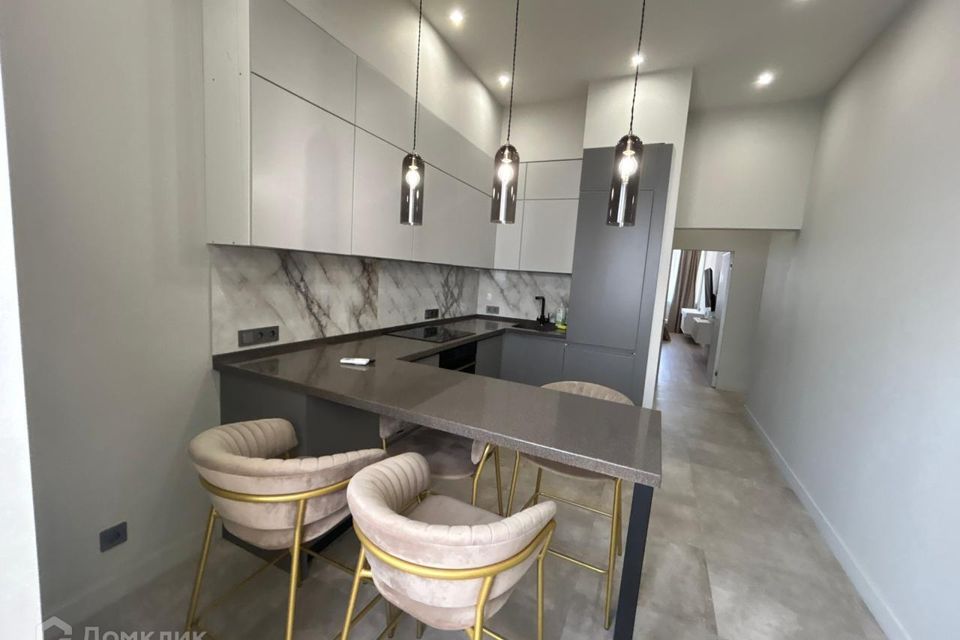 Продаётся 1-комнатная квартира, 47 м²