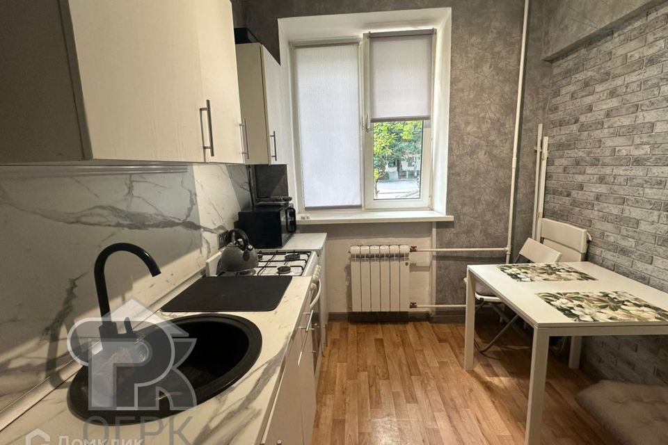 Продаётся 1-комнатная квартира, 31.9 м²