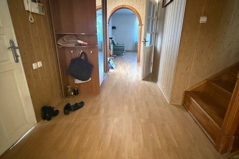 Продаётся 2-этажный дом, 258.1 м²