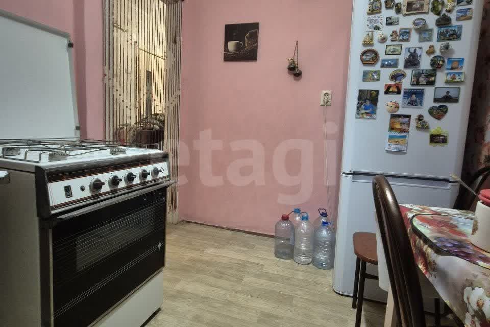 Продаётся 2-комнатная квартира, 40.8 м²