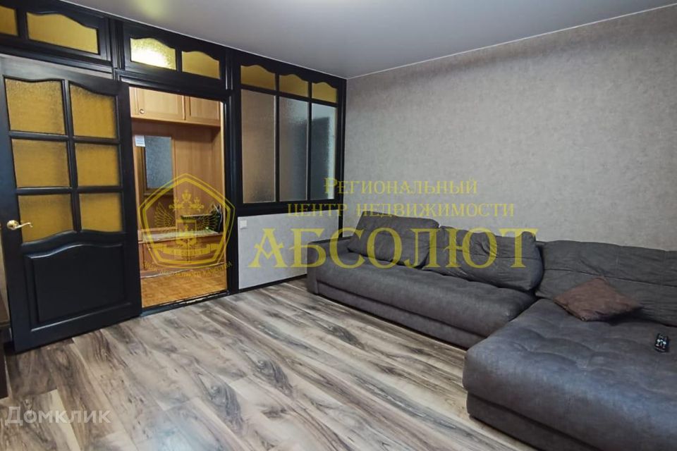 Продаётся 4-комнатная квартира, 82.1 м²