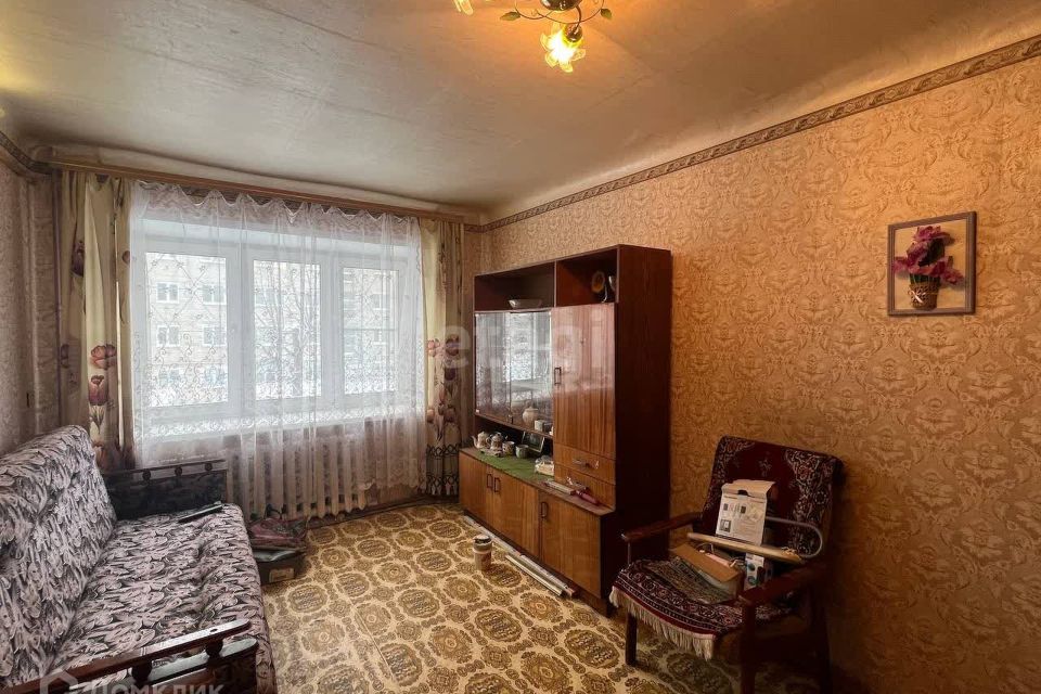 Продаётся 2-комнатная квартира, 42.5 м²