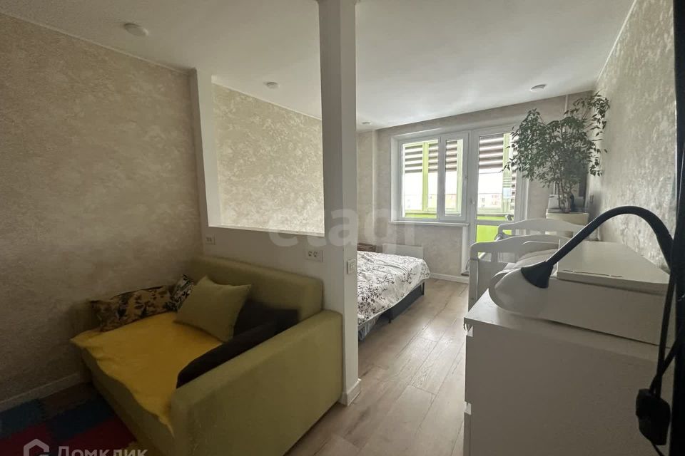 Продаётся 1-комнатная квартира, 37.6 м²