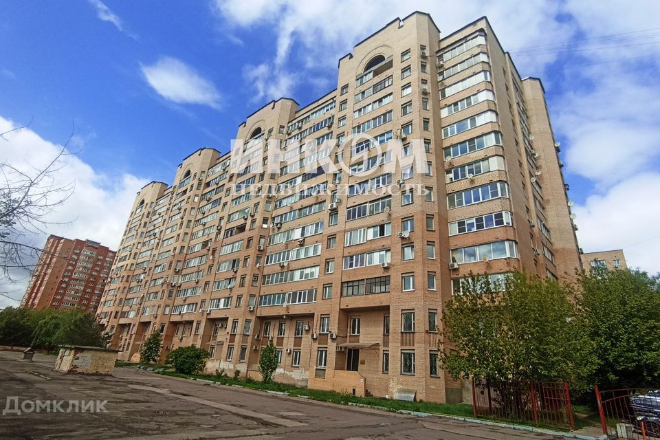 Продаётся 4-комнатная квартира, 95 м²