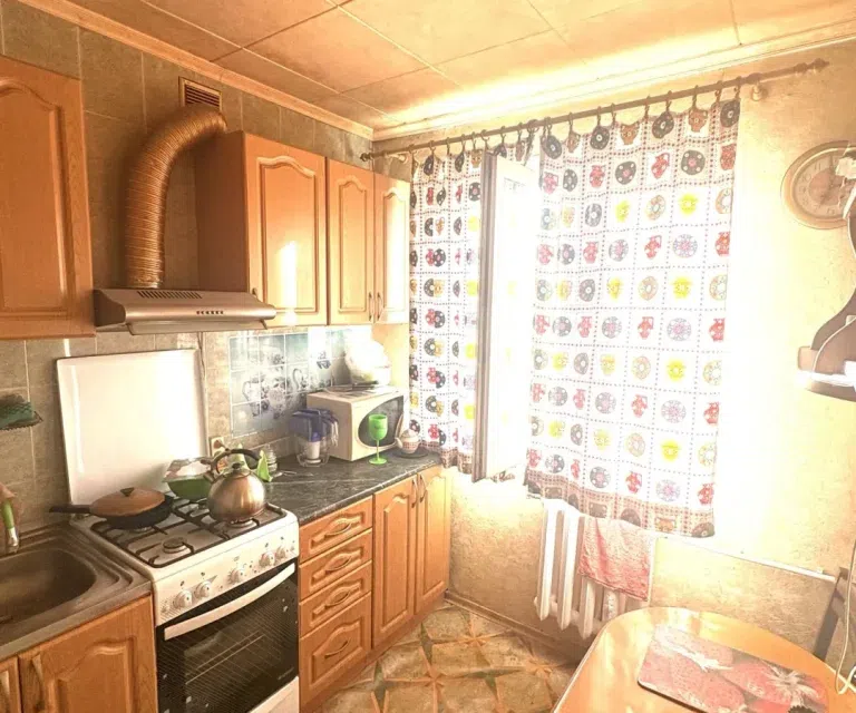 Продаётся 3-комнатная квартира, 60.8 м²