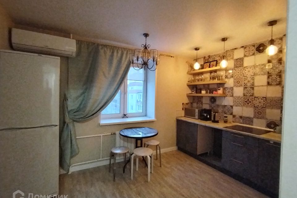 Продаётся 2-комнатная квартира, 63.2 м²
