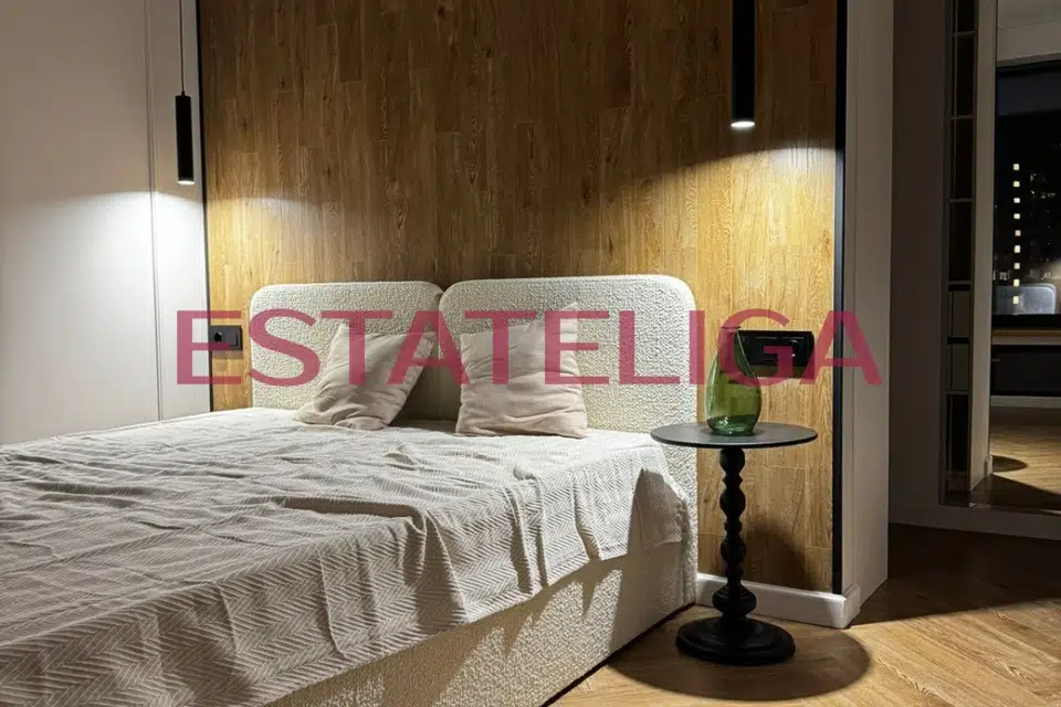 Продаётся 1-комнатная квартира, 42.8 м²