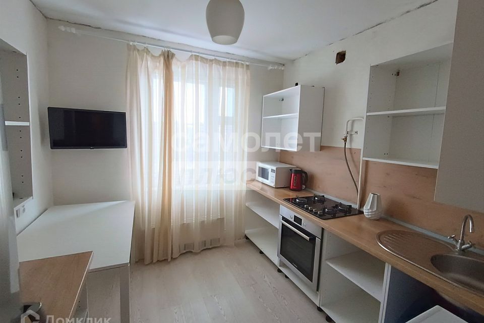Продаётся 1-комнатная квартира, 35.9 м²
