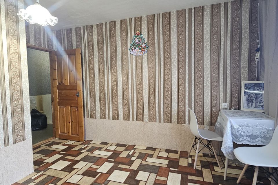 Продаётся 3-комнатная квартира, 46.9 м²