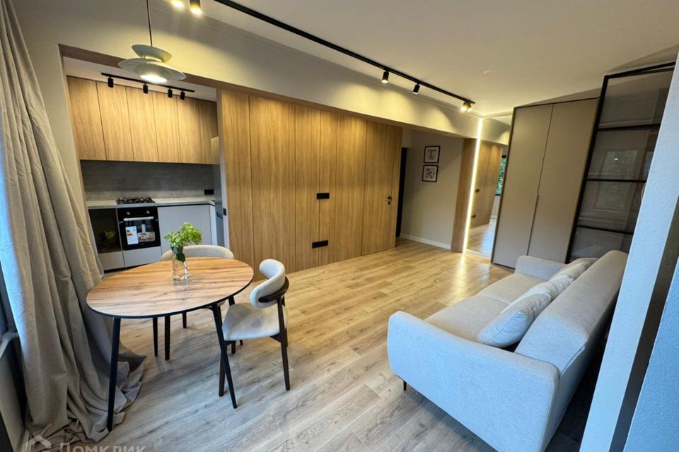 Продаётся 2-комнатная квартира, 51 м²