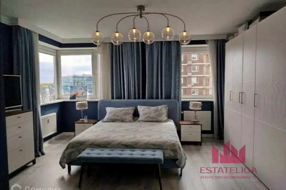 Продаётся 3-комнатная квартира, 106 м²