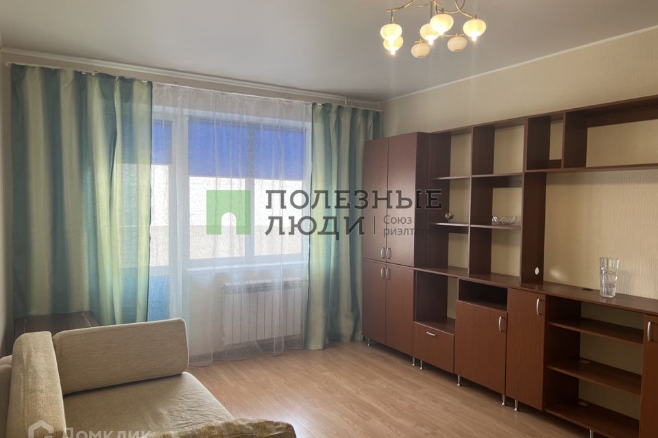 Продаётся 1-комнатная квартира, 39.8 м²