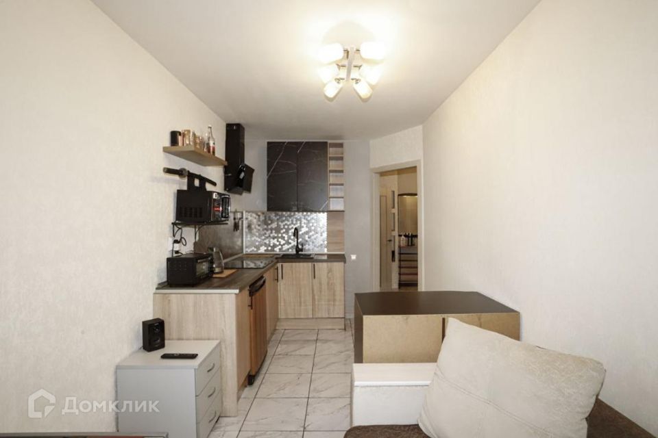 Продаётся 1-комнатная квартира, 41.2 м²