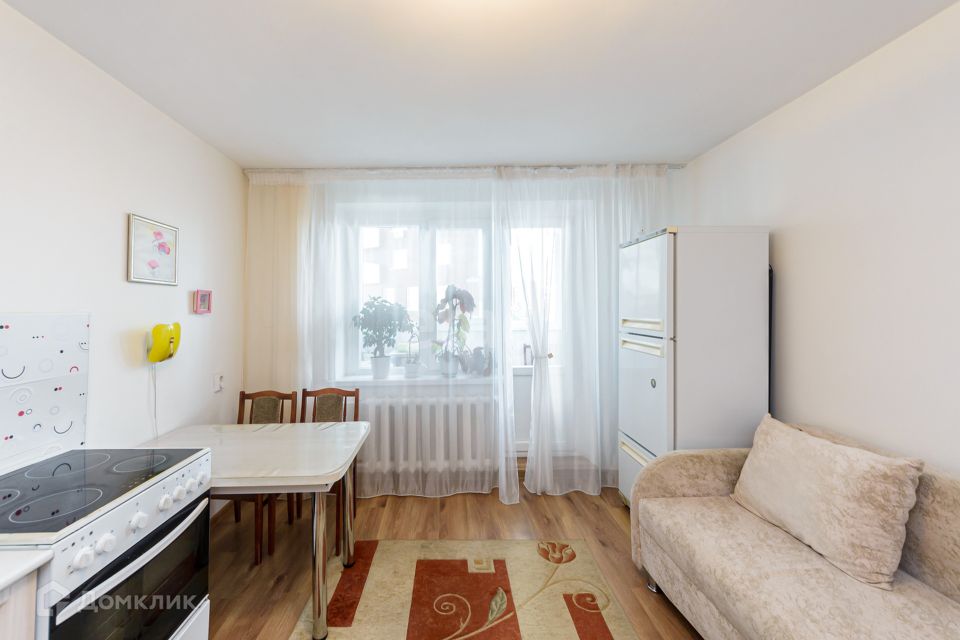 Продаётся 2-комнатная квартира, 66.2 м²