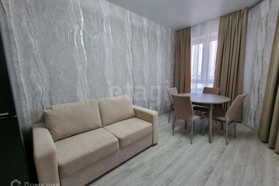 Сдаётся 3-комнатная квартира, 76.8 м²