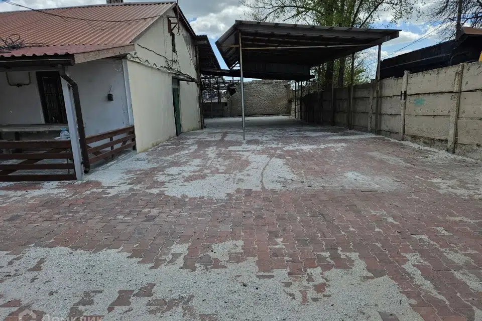 Сдаётся помещение своб. назначения, 375.2 м²