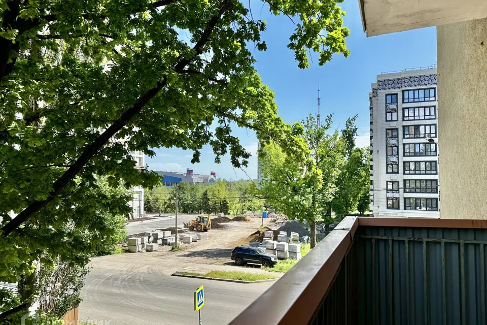 Продаётся 3-комнатная квартира, 51.1 м²