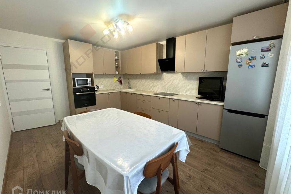 Продаётся 2-комнатная квартира, 65.1 м²