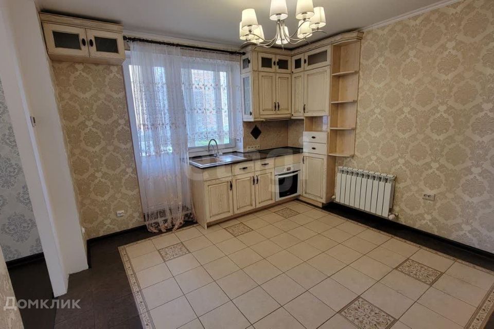 Продаётся 1-комнатная квартира, 50.4 м²