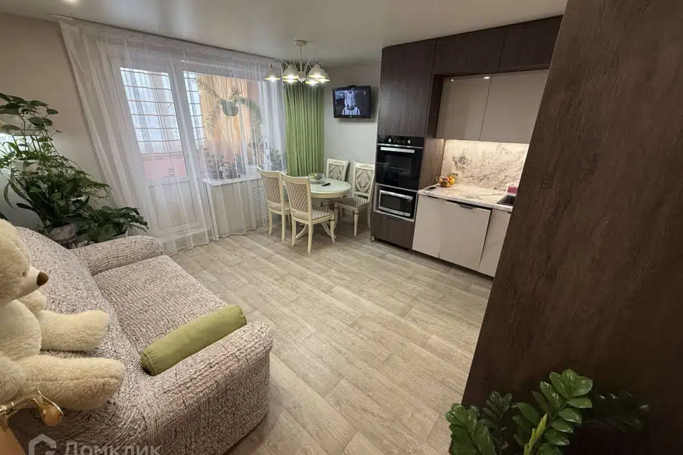 Продаётся 2-комнатная квартира, 49.6 м²