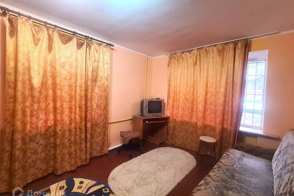 Продаётся 1-комнатная квартира, 32 м²